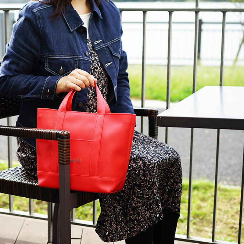 持ち手・ポケット・本体のカラーを好きに組み合わせて縫いあげる